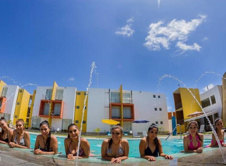 Kajaca Suite Hotel Tomicaya ภายนอก รูปภาพ